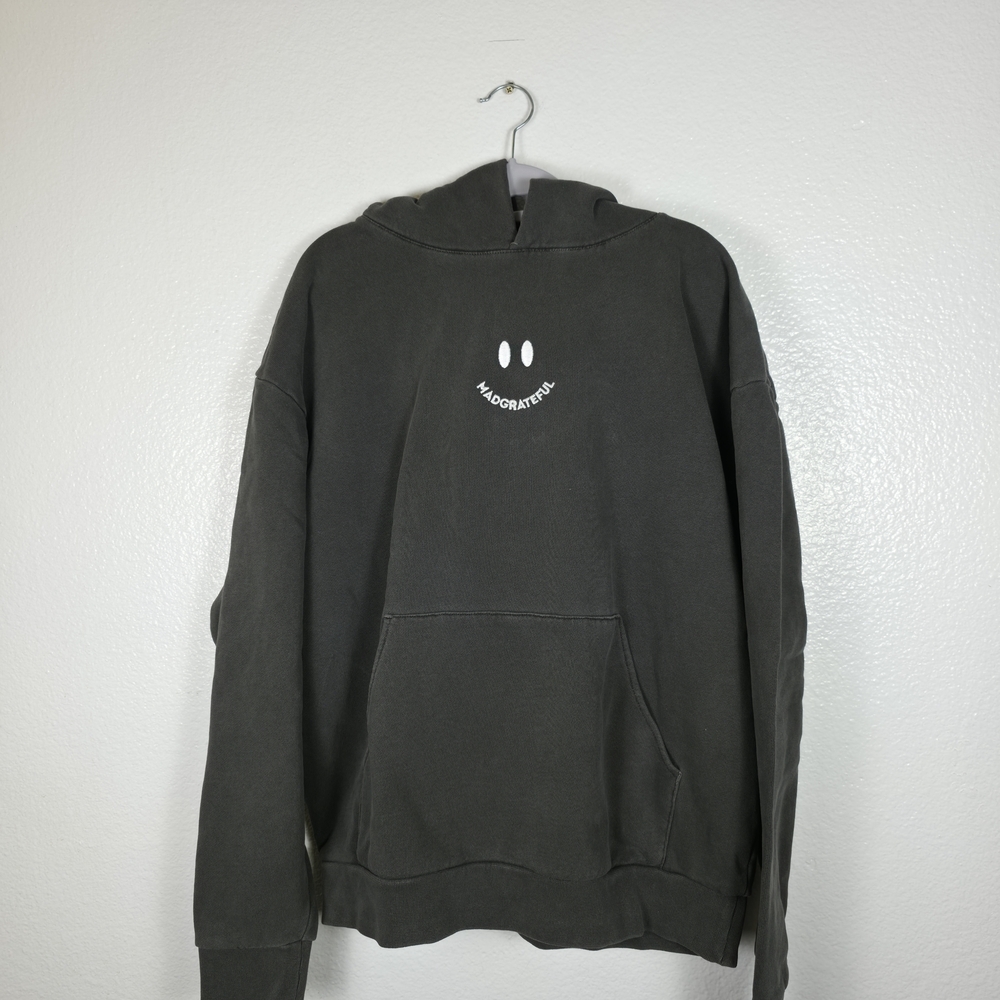 Madgrateful‎ Black Hoodie Smiley Face Logo Size M